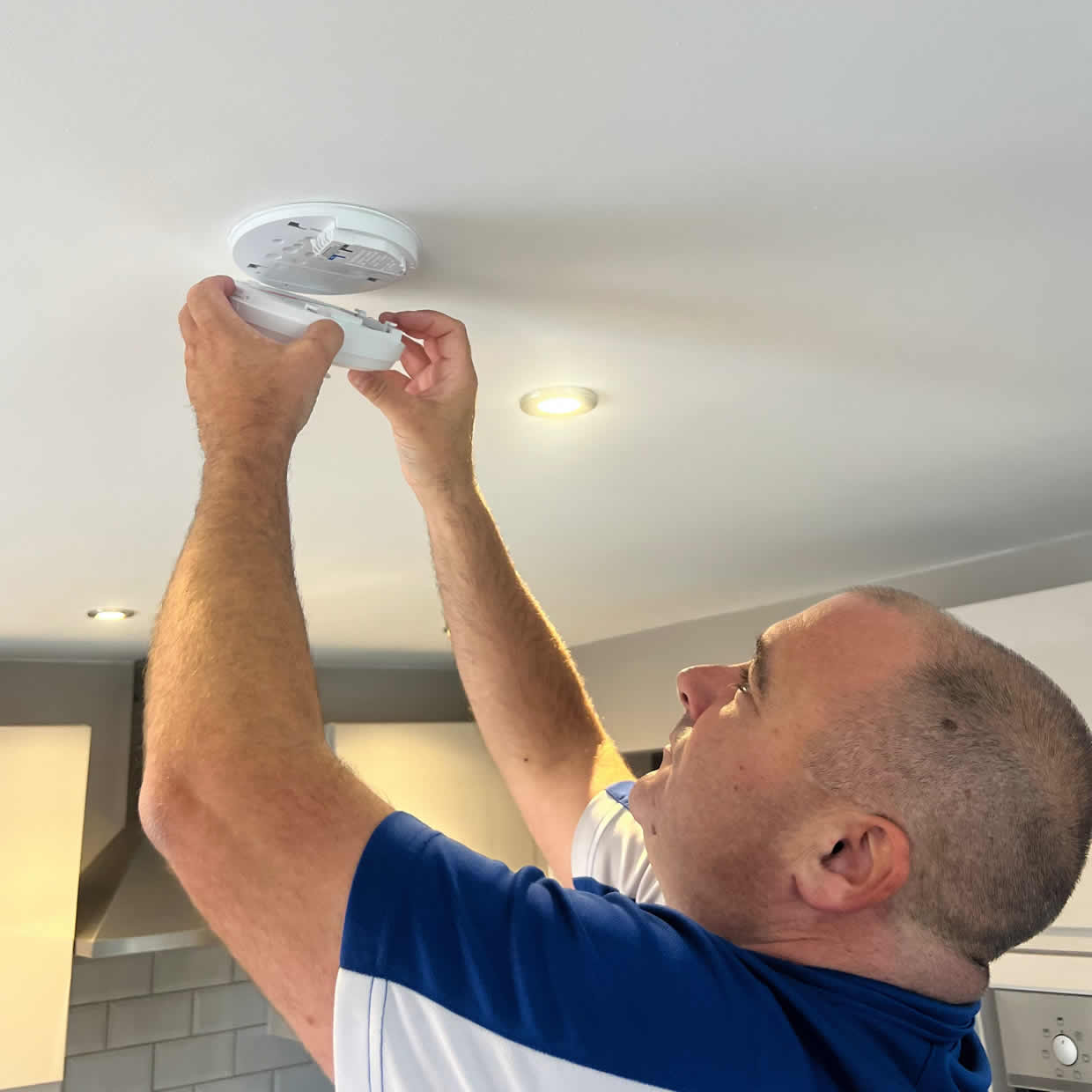 Professional smoke and heat alarm installation in Gosport